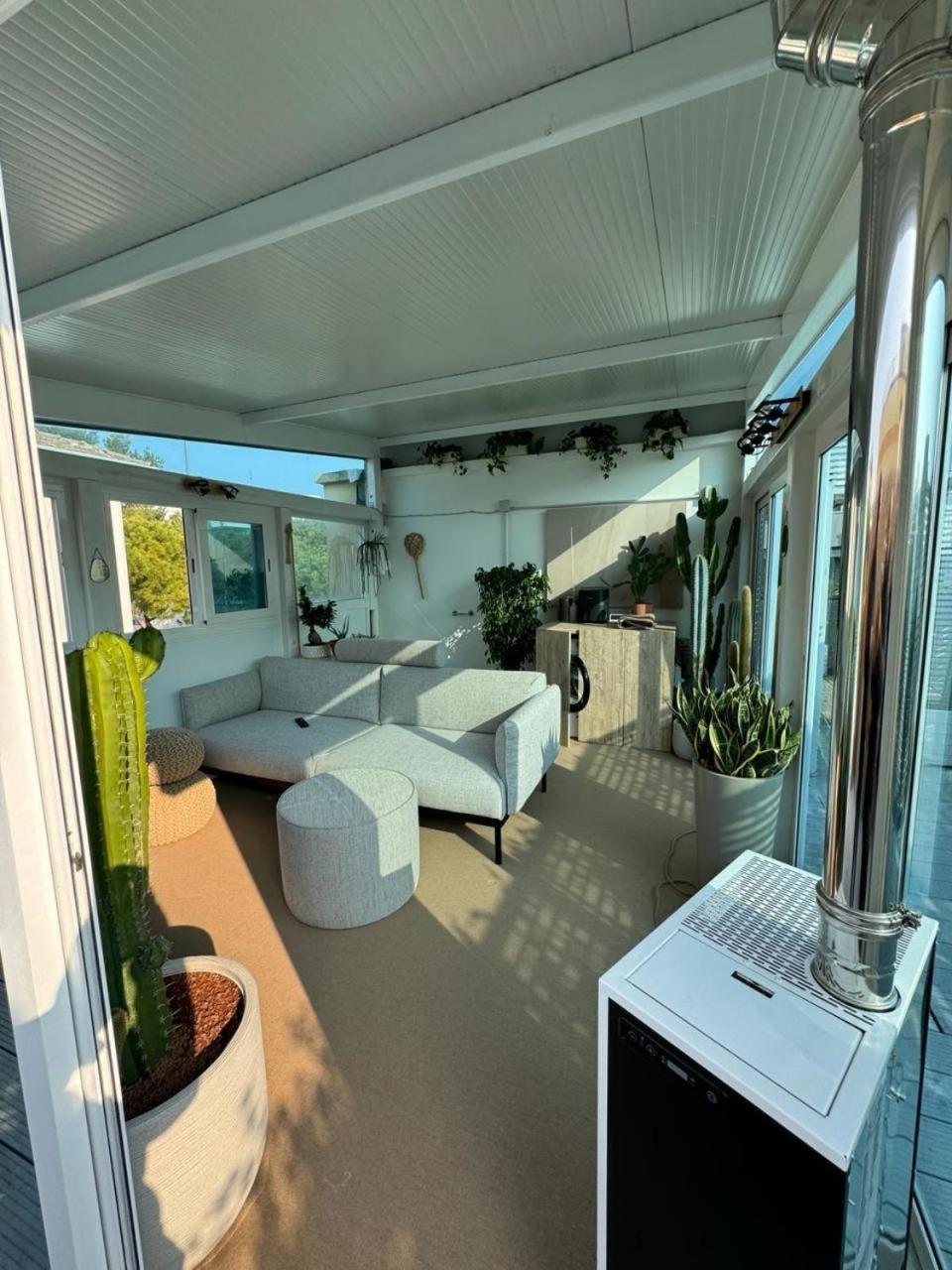 Rooftop-Marinacentro-Unique-Beach-Fun-Smart-Loveapt-Train-Park Rimini Exterior foto