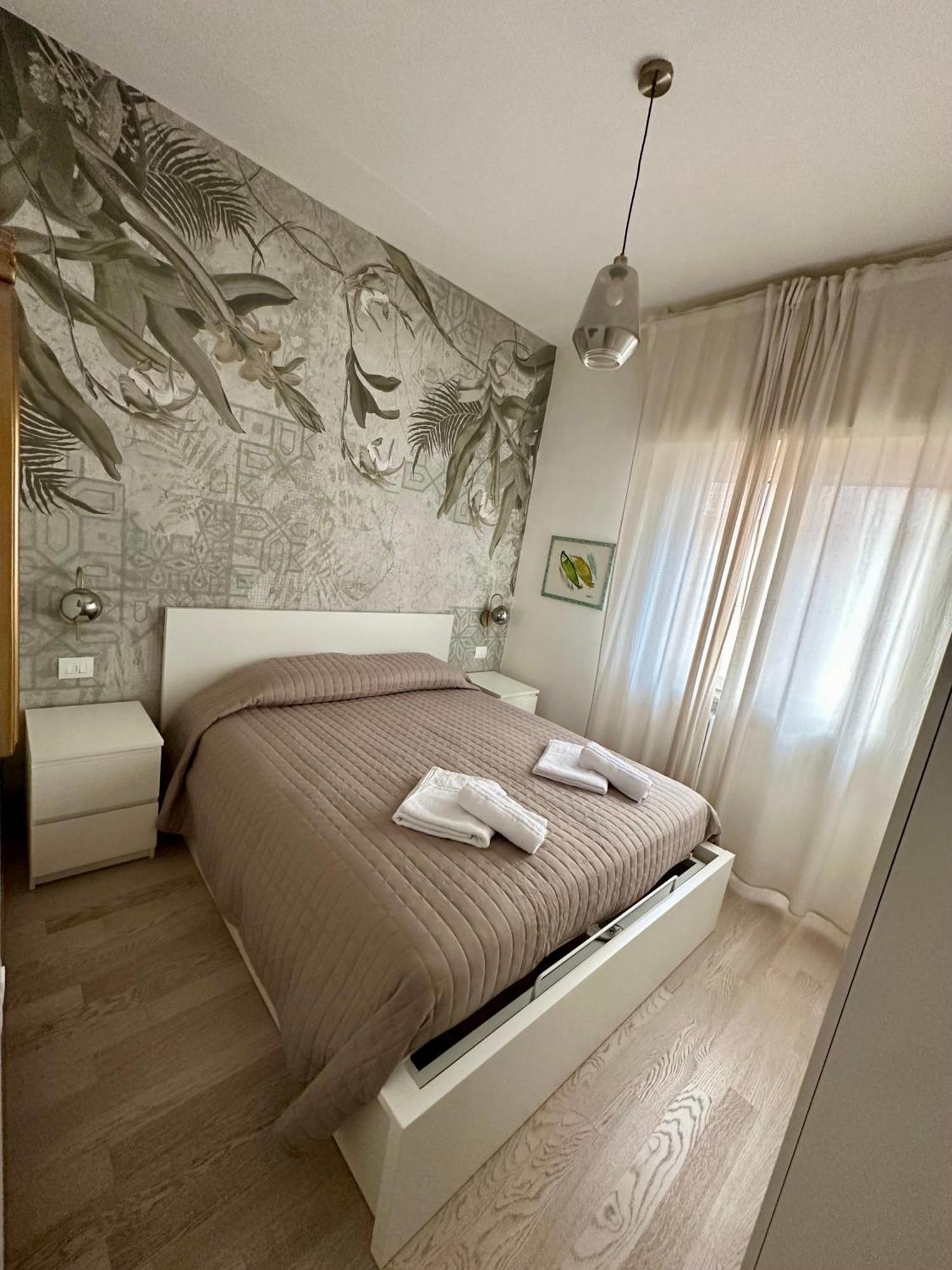 Rooftop-Marinacentro-Unique-Beach-Fun-Smart-Loveapt-Train-Park Rimini Exterior foto
